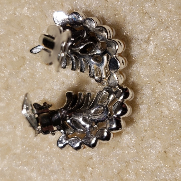 Lot of VTG Pearl Costume Jewelry. - Picture 6 of 6